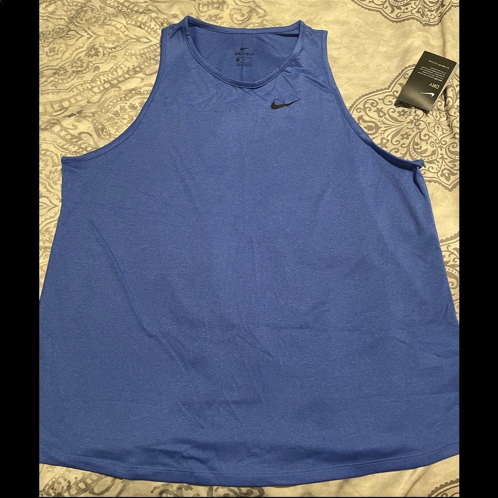 Women’s Nike tank, size XL
